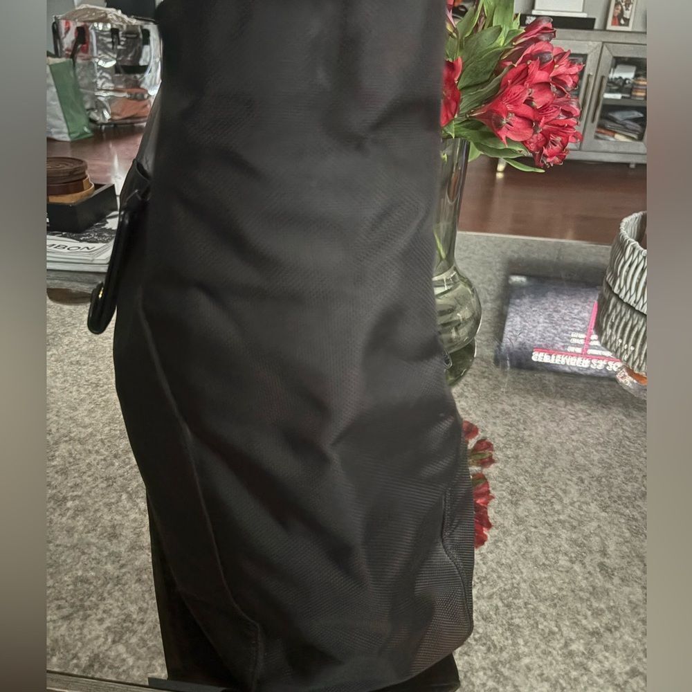 Tumi Larkin Nora Tote - Picture 4 of 15